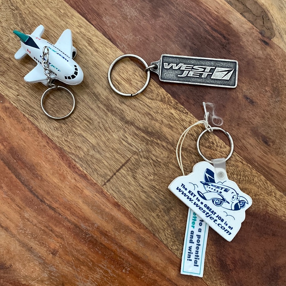 Lot of 3 WESTJET AIRLINES keychain